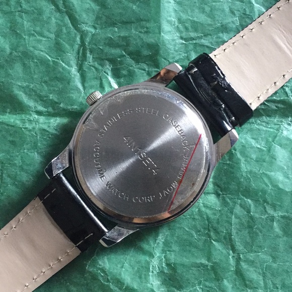 Novelle black faux leather watch - Picture 6 of 8